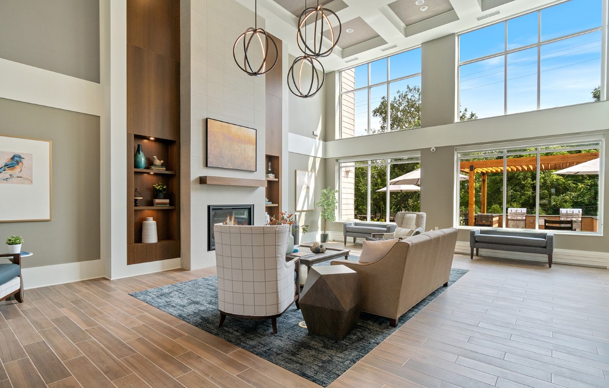 Oaks Landing_0